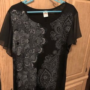 Women’s blouse